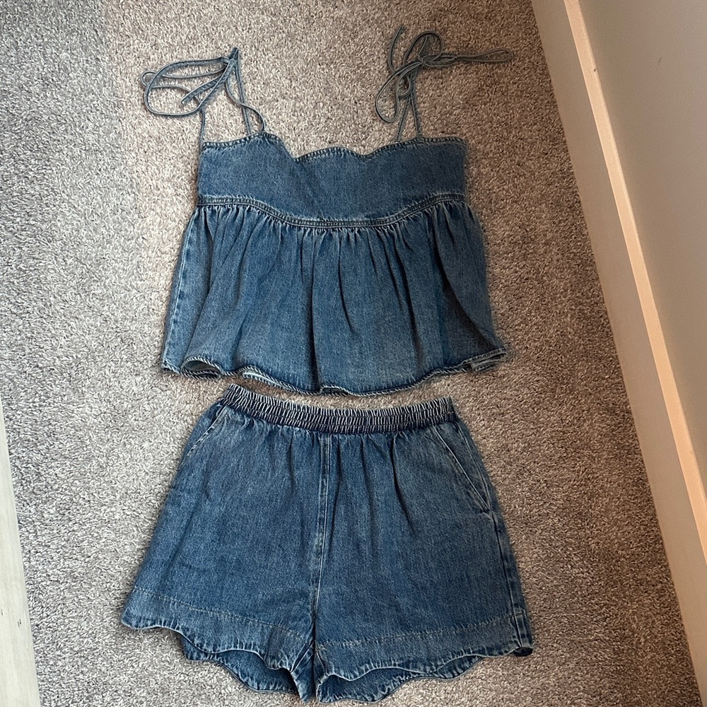 Vestique 2 piece denim outfit